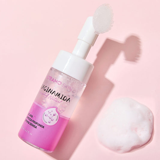 Espuma facial de NIACINAMIDA
