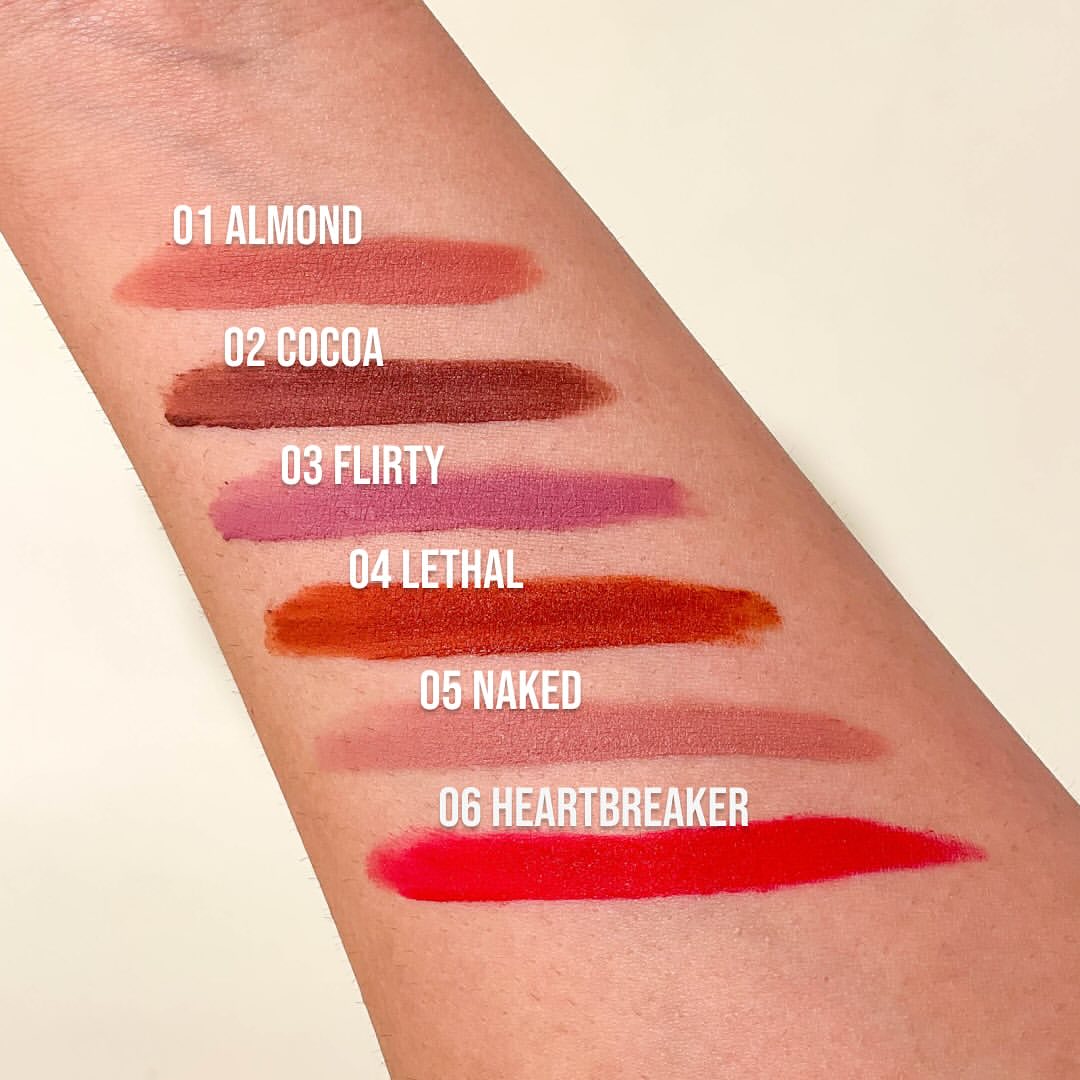 Mousse Matte Liquid Lipstick ITALIA DELUXE