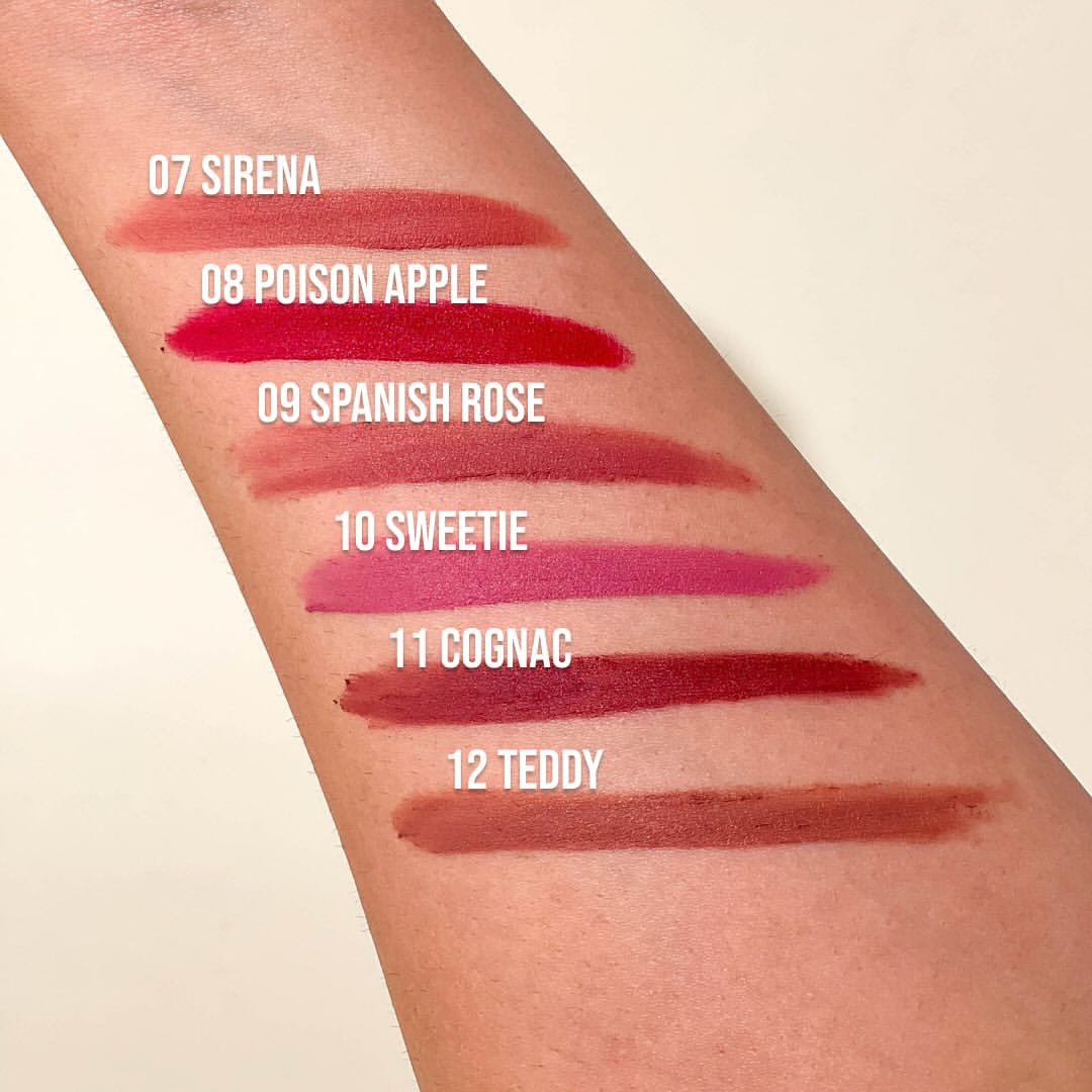 Mousse Matte Liquid Lipstick ITALIA DELUXE